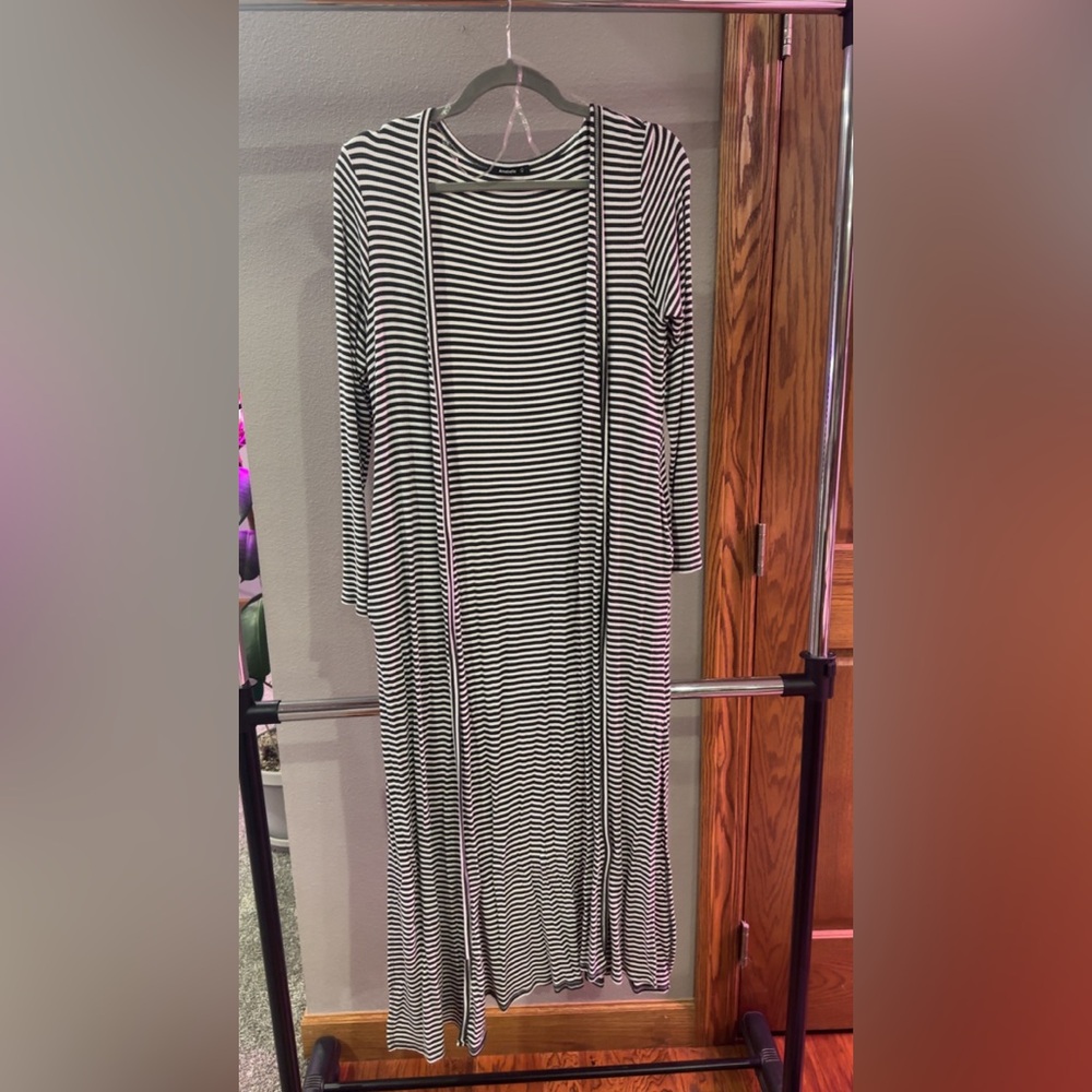 Annabelle Black and White Striped Long Sleeve Dress